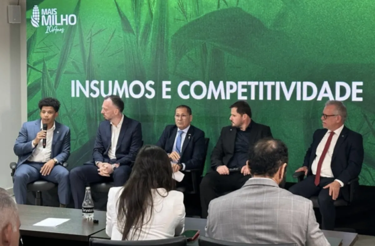 Dependência de 92% em fertilizantes exige estratégia nacional, alerta CNA