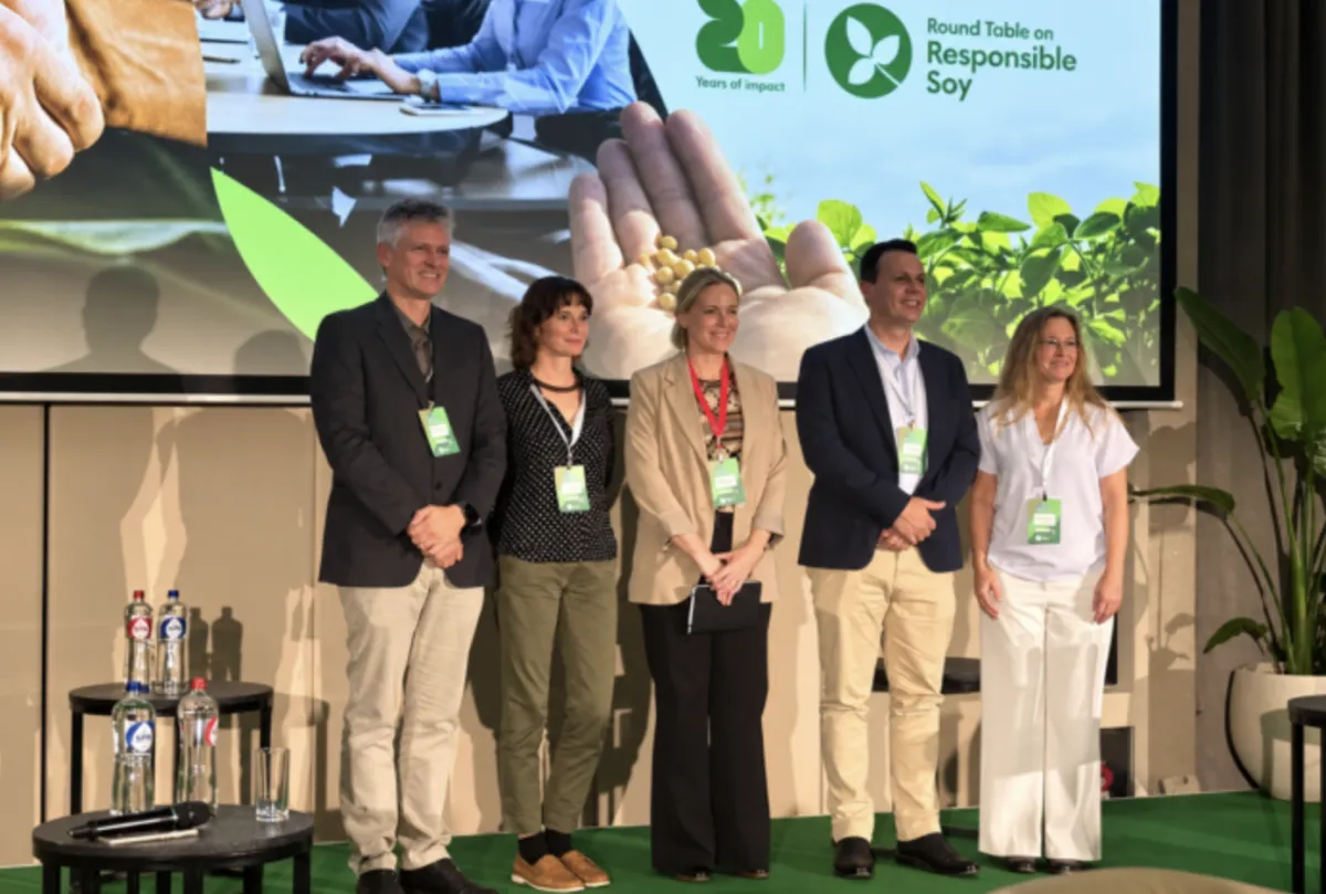 CNA defende sustentabilidade da soja em conferência global