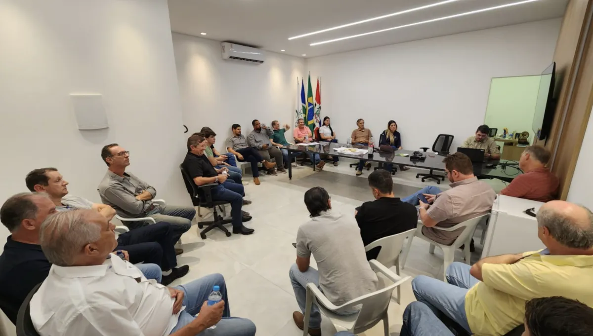 Circuito do Imea debate custos e riscos de safra em MT