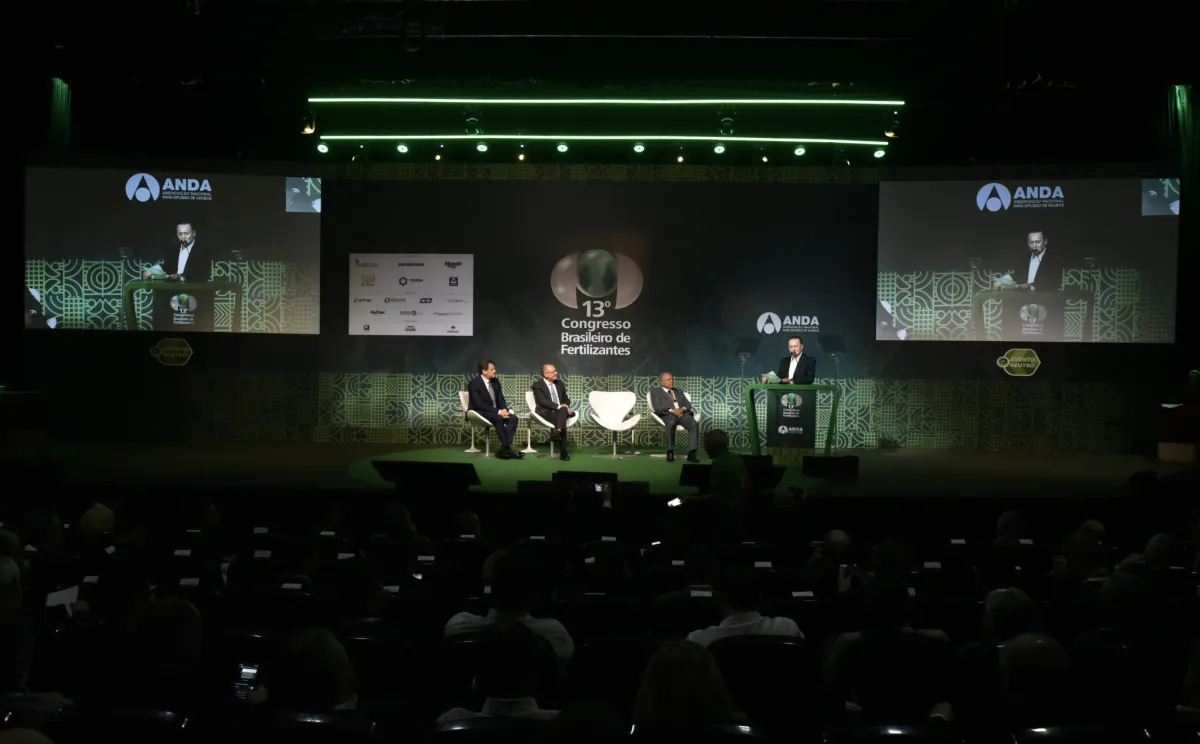 Custos e crédito ditam debates no Congresso Brasileiro de Fertilizantes