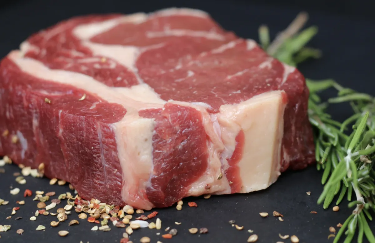 Cota uruguaia para a China terá efeito curto na carne do BR
