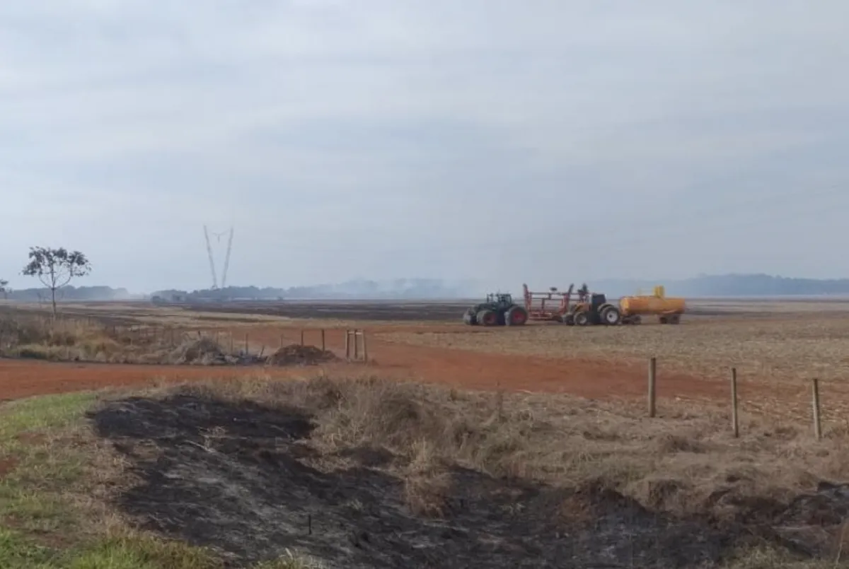 Tempo seco eleva incêndios e ameaça palhada em lavouras de MS