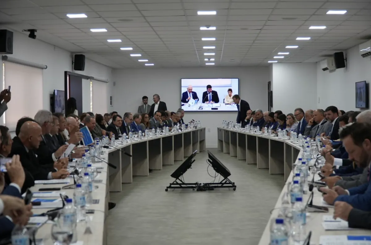FPA fortalece bancada com 200 parlamentares no Congresso